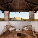 Vila Rustic Rubus & Sylbum With A Pool